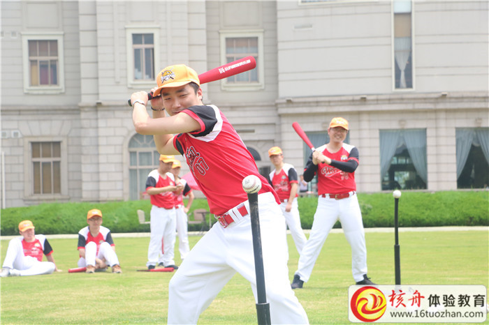 2019年一汽解放發(fā)動機事業(yè)部“協(xié)同共創(chuàng)  定位執(zhí)行  奉獻共贏”青藍拓展訓練